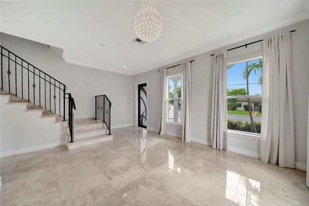 Empty room, Interior, Recessed Lighting