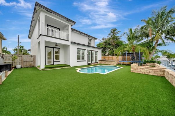 Backyard, Exterior, Playground, Pool