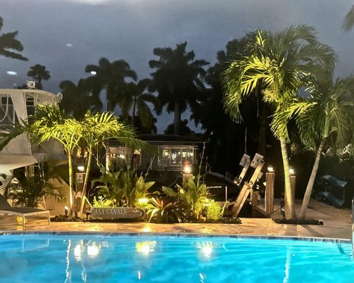 Exterior, Pool