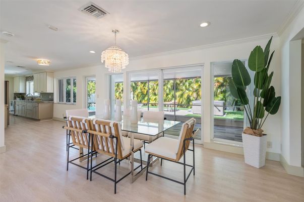 Chandelier, Dining room, Interior, Kitchen, Recessed Lighting, Wood Texture Flooring