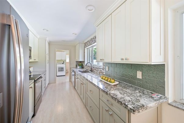 Interior, Kitchen, Recessed Lighting, Wood Texture Flooring