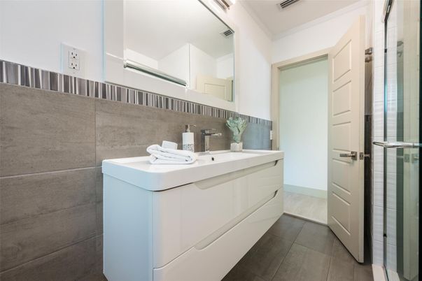 Bathroom, Glass Shower, Interior