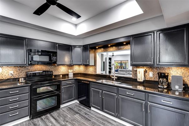 Interior, Kitchen, Recessed Lighting, Wood Texture Flooring