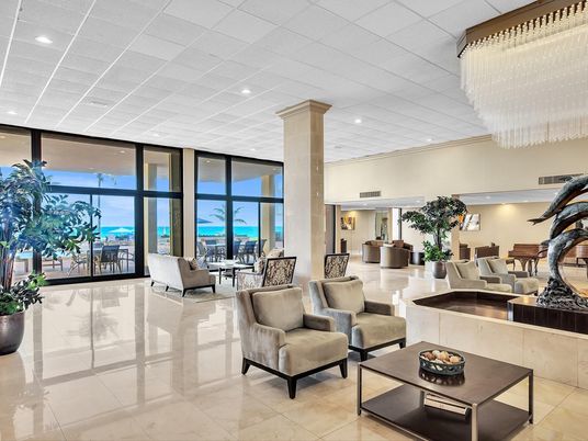 Chandelier, Dining room, Interior, Living room, Recessed Lighting