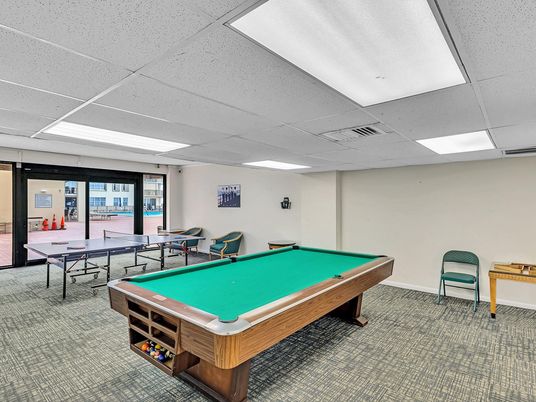 Billiard Table, Game Room, Interior
