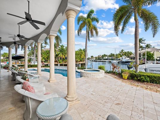 Exterior, Pool, Water
