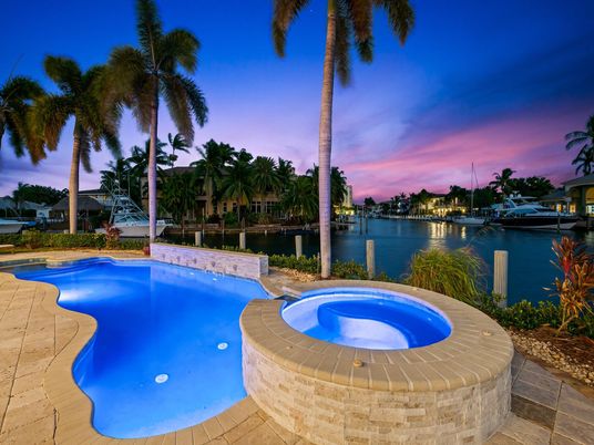 Exterior, Pool, Water
