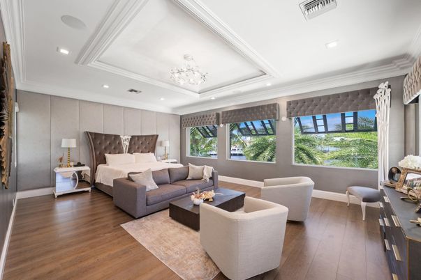 Bedroom, Interior, Living room, Recessed Lighting, Wood Texture Flooring
