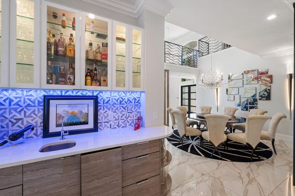 Dining room, Interior, Marble, Recessed Lighting