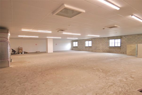 Empty room, Interior, Recessed Lighting, Stone Walls