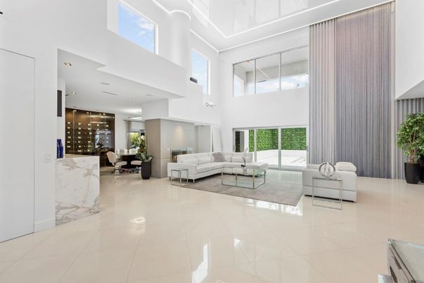 Dining room, Interior, Living room, Recessed Lighting