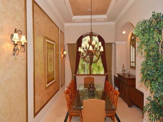 Chandelier, Dining room, Interior