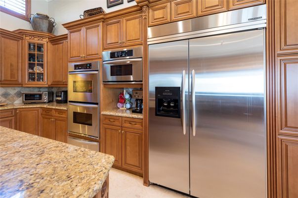 Interior, Kitchen, Stainless Steel Appliances