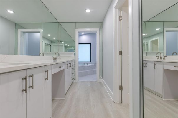 Bathroom, Dual Sink Vanities, Interior, Recessed Lighting, Wood Texture Flooring