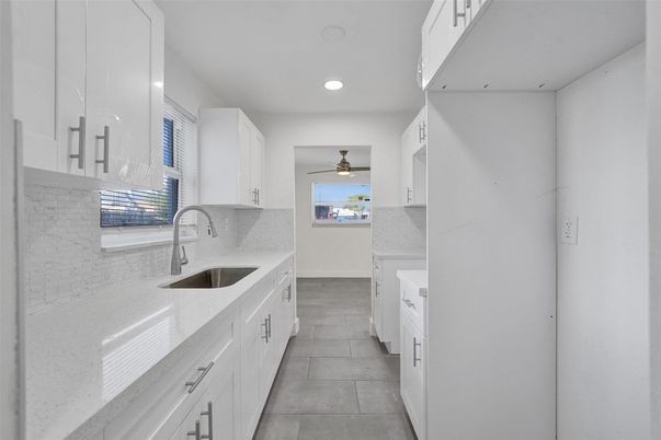 Interior, Kitchen, Recessed Lighting