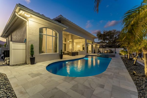 Exterior, Pool