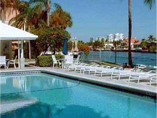 Exterior, Lake, Pool