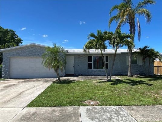 Attached, Backyard, Exterior, Facade, Ranch