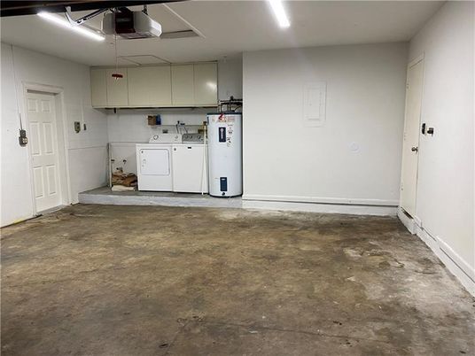 Garage, Interior, Washer