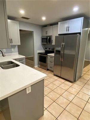 Interior, Kitchen, Recessed Lighting