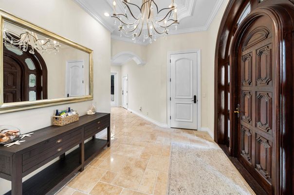 Chandelier, Interior, Recessed Lighting