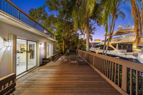 Exterior, Wood Texture Flooring