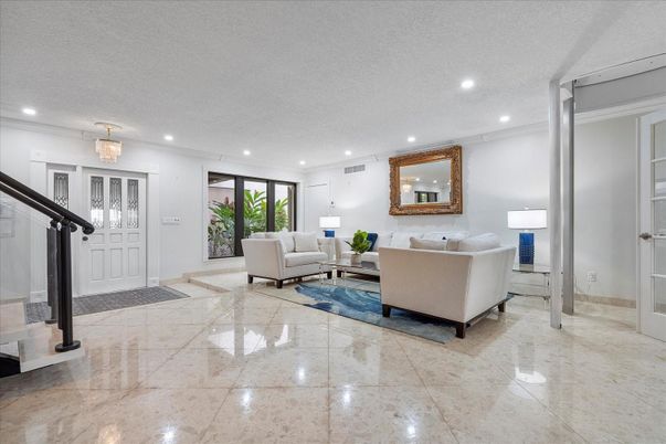 Chandelier, Interior, Living room, Recessed Lighting