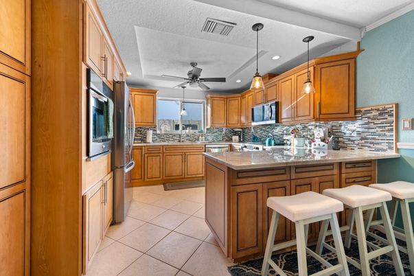 Interior, Kitchen, Pendant Lights, Recessed Lighting