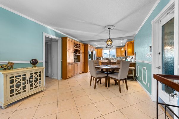 Dining room, Interior, Kitchen, Pendant Lights