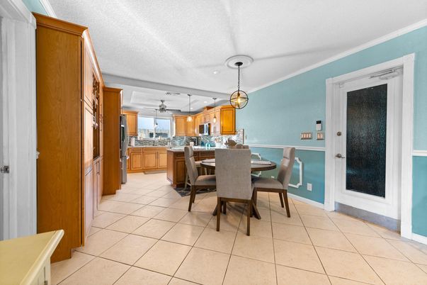 Dining room, Interior, Kitchen, Pendant Lights