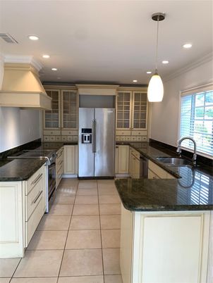Interior, Kitchen, Pendant Lights, Recessed Lighting