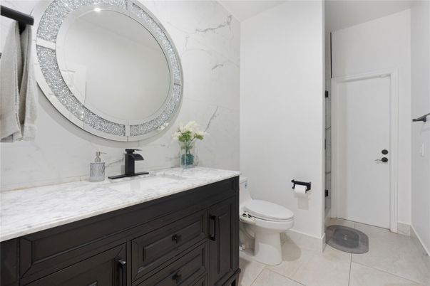 Bathroom, Interior, Marble Walls
