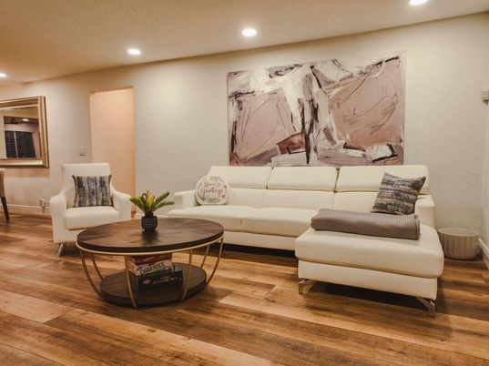 Interior, Living room, Recessed Lighting, Wood Texture Flooring