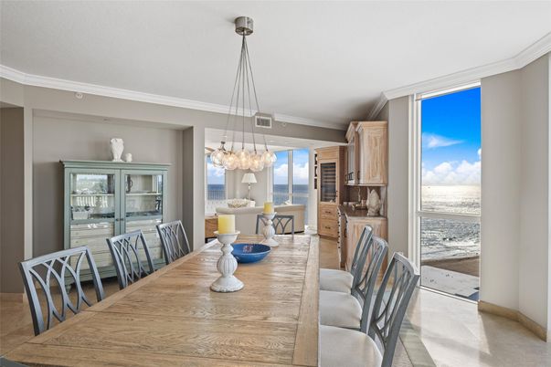 Dining room, Interior, Pendant Lights