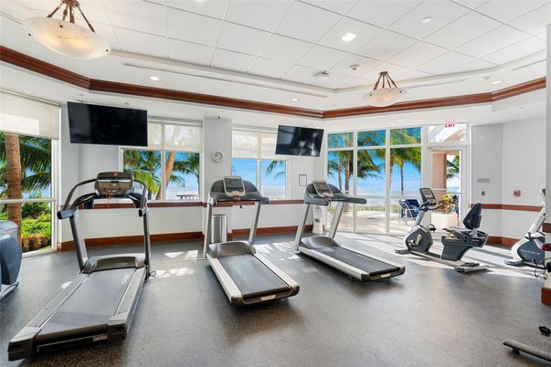 Fitness Equipment, Interior, Recessed Lighting