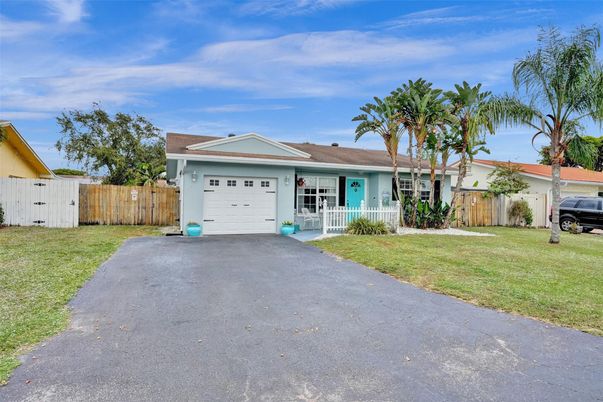 Attached, Backyard, Exterior, Facade, Ranch