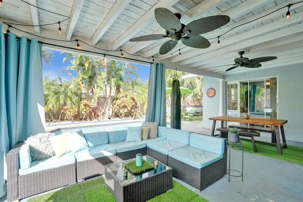 Dining room, Interior, Living room, Sun Room