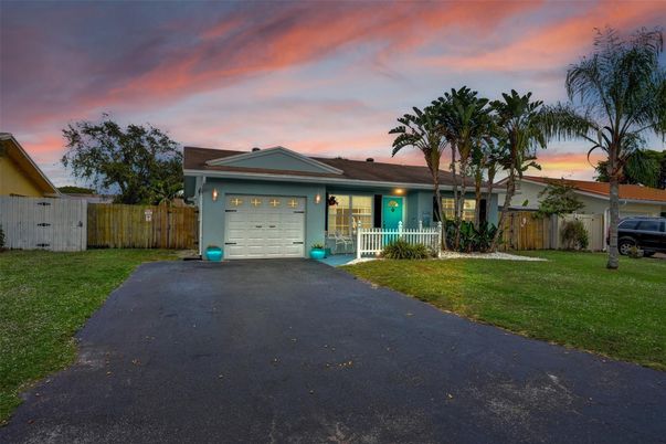 Attached, Backyard, Exterior, Facade, Ranch