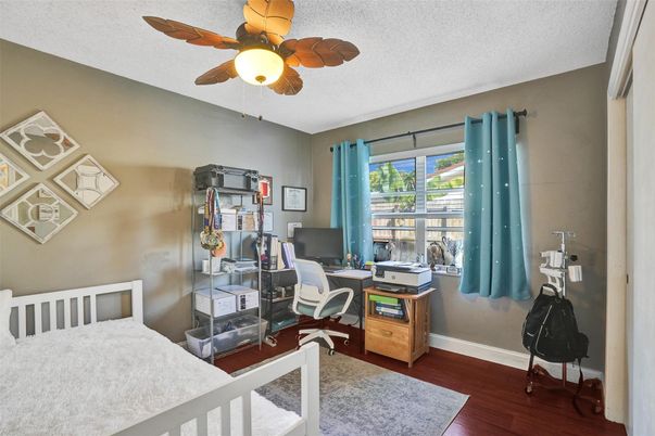 Bedroom, Home Office, Interior, Wood Texture Flooring