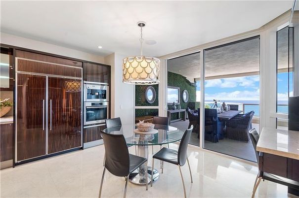 Dining room, Interior, Kitchen, Pendant Lights, Recessed Lighting, Stainless Steel Appliances, Water