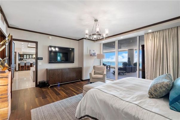 Bedroom, Chandelier, Interior, Recessed Lighting, Wood Texture Flooring