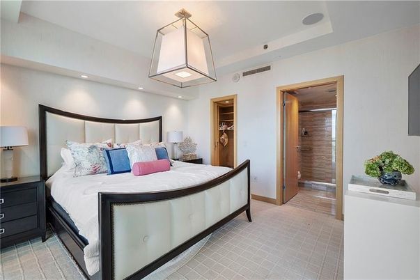 Bedroom, Interior, Pendant Lights, Recessed Lighting