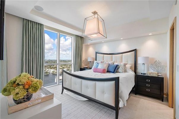 Bedroom, Interior, Pendant Lights, Recessed Lighting