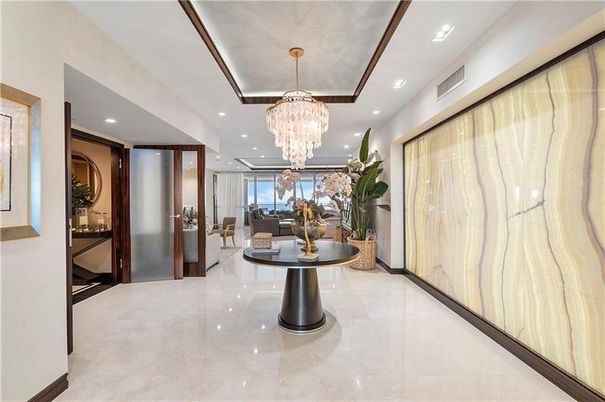 Chandelier, Interior, Recessed Lighting