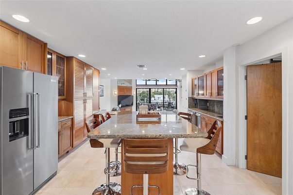 Dining room, Interior, Kitchen, Recessed Lighting