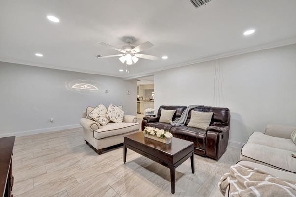 Interior, Living room, Recessed Lighting, Wood Texture Flooring