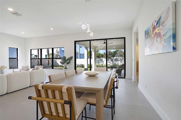 Dining room, Interior, Living room, Pendant Lights, Recessed Lighting