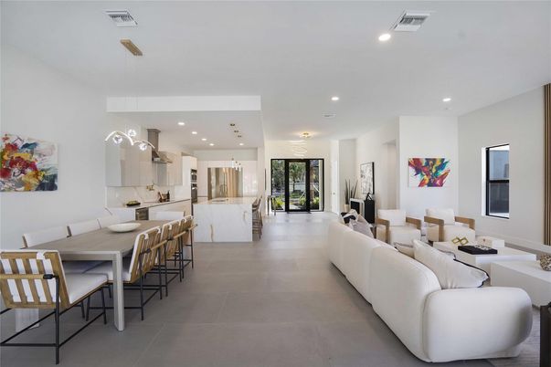 Dining room, Interior, Kitchen, Living room, Pendant Lights, Recessed Lighting, Stainless Steel Appliances