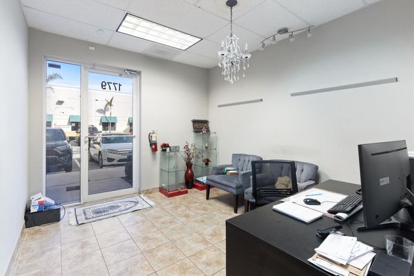 Chandelier, Home Office, Interior