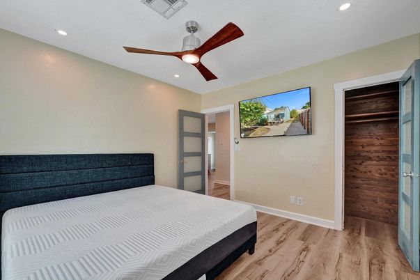 Bedroom, Interior, Recessed Lighting, Wood Texture Flooring